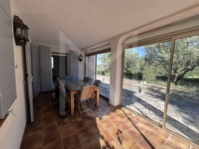 Maison à PEYROLLES-EN-PROVENCE
