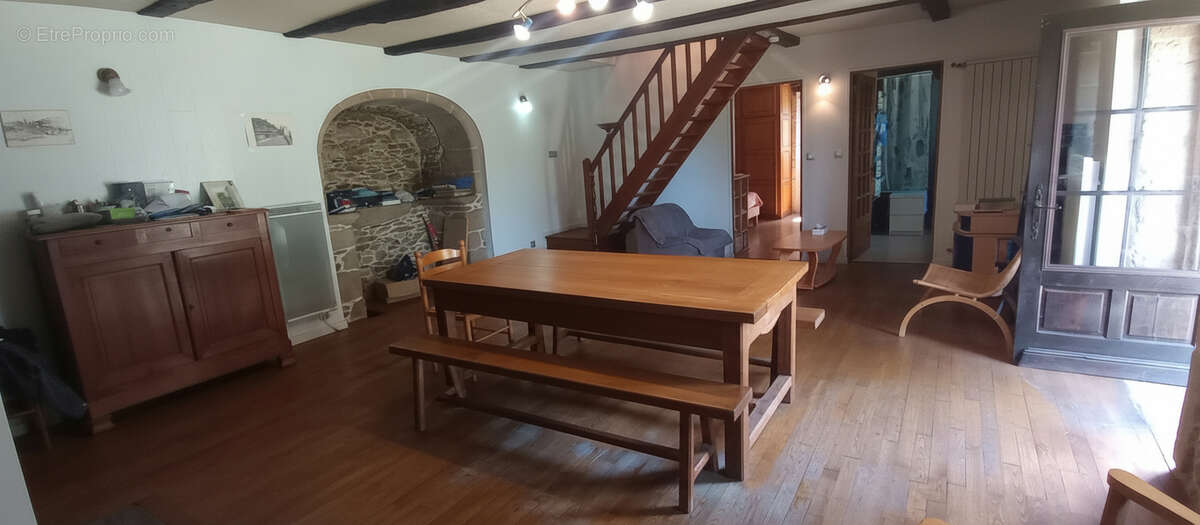 Maison de pays Saint Martial Entraygues 4 pièce(s) 116 m2 - photo 4