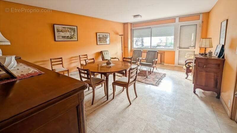 Maison à LANOUAILLE