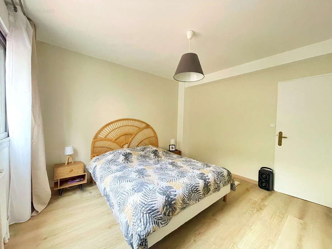 Appartement à OULLINS