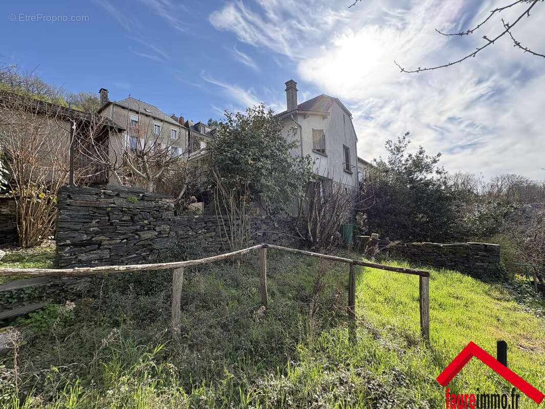 Maison à DONZENAC