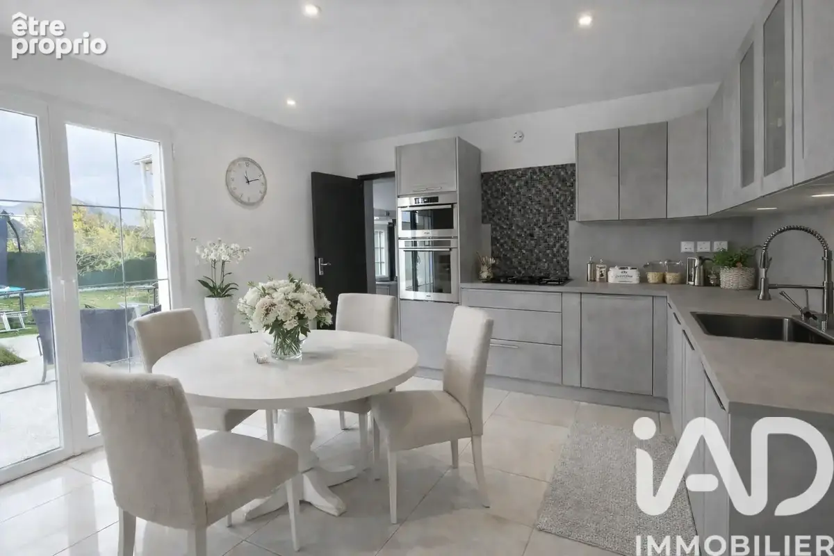 Photo 1 - Maison à VENNECY