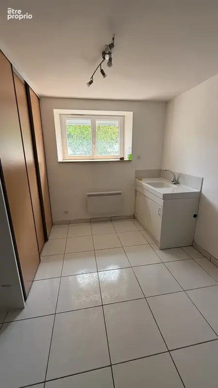 Maison en pierre rénovée avec terrain attenant - photo 11