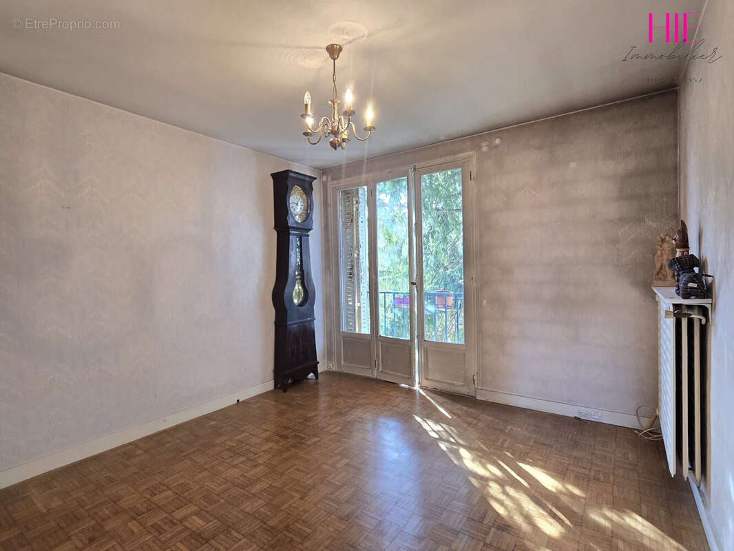 Appartement à BONDY