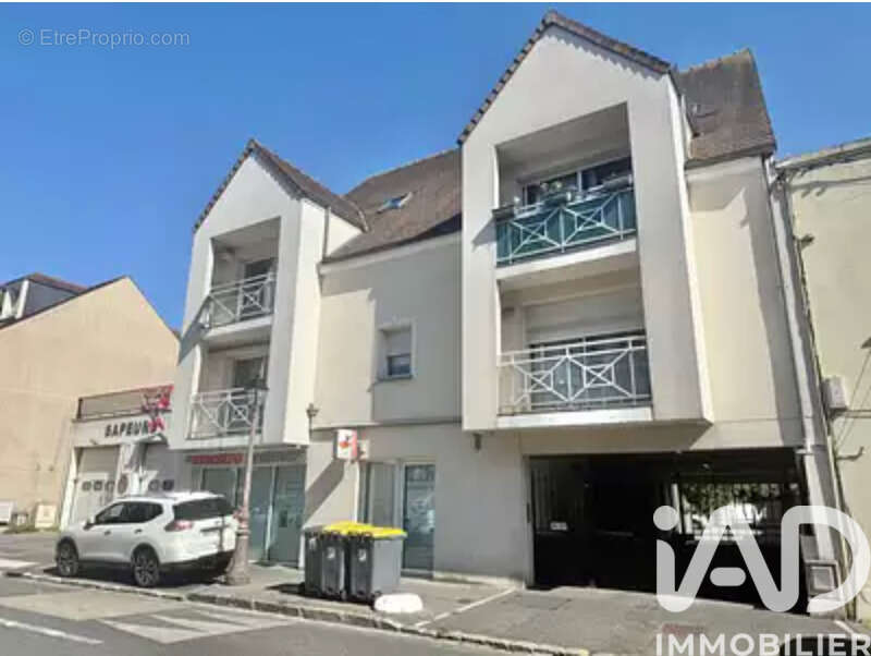 Photo 1 - Appartement à CHILLY-MAZARIN