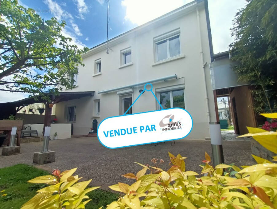 Maison à LA CHAPELLE-SUR-ERDRE