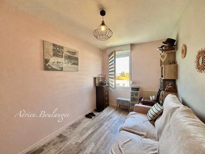 Appartement à MOISSY-CRAMAYEL