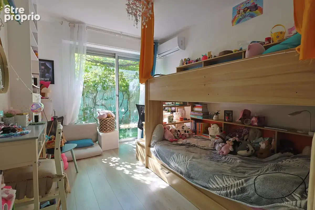 Antibes : 4 pièces avec extérieur d'environ 30 m², parking et cave - photo 6