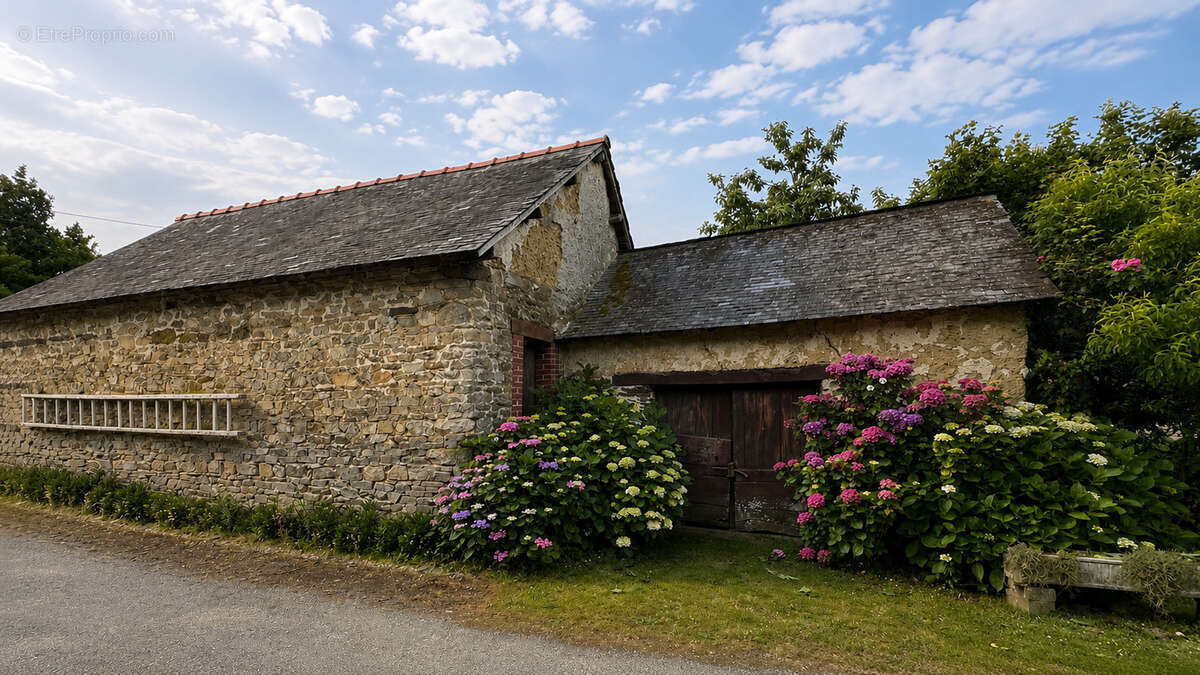 Maison à JANZE