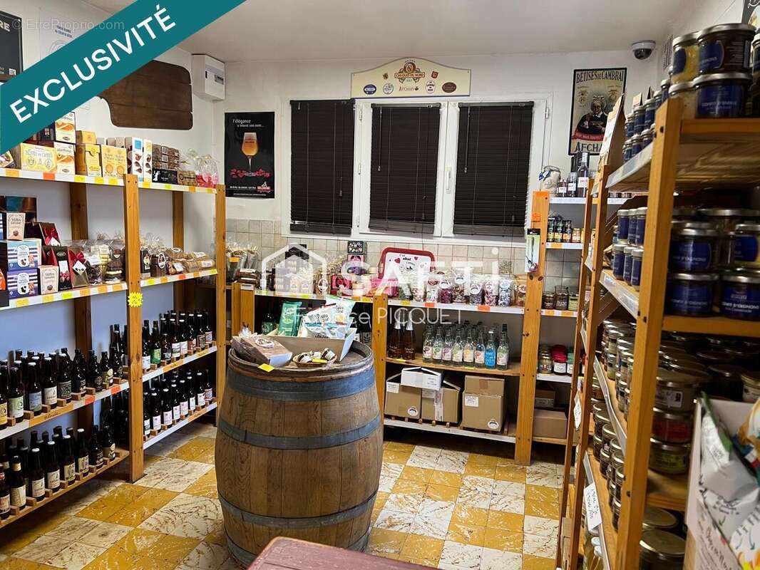 Photo 2 - Commerce à SAINT-AMAND-LES-EAUX