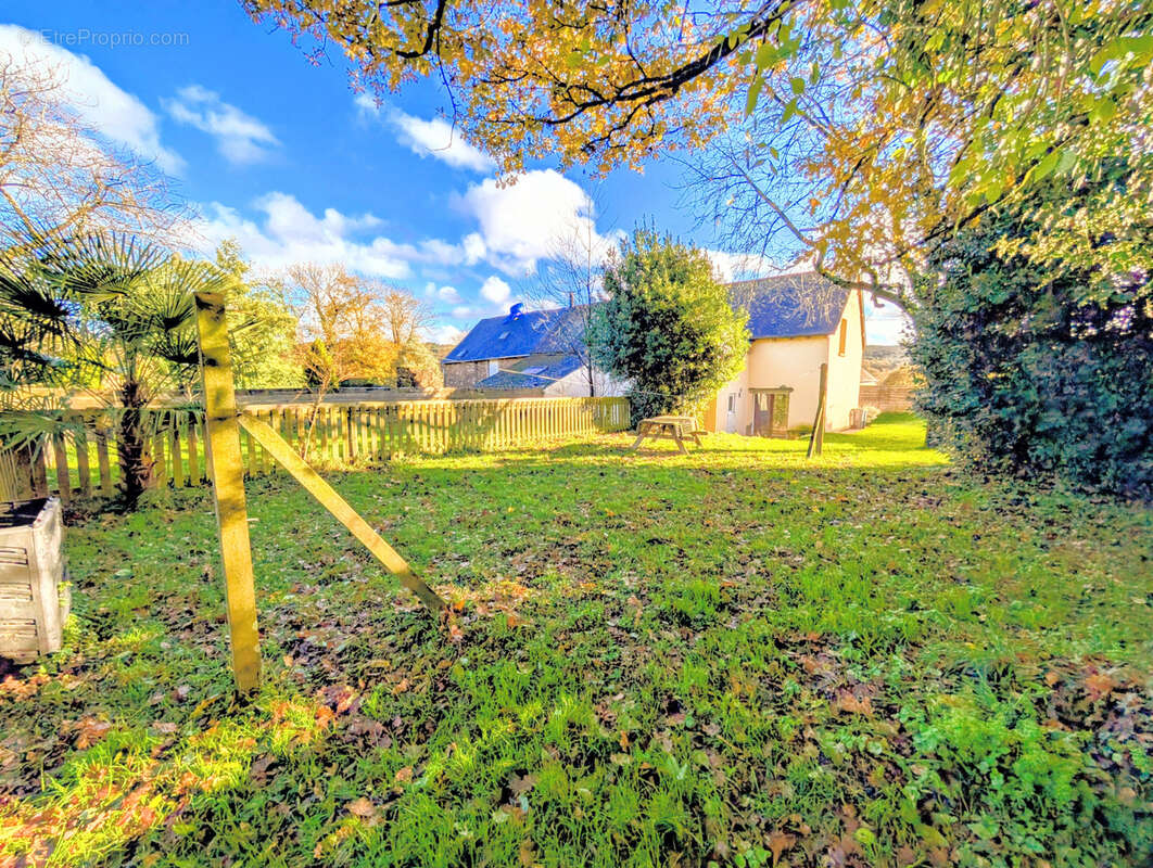 Maison à TREHORENTEUC