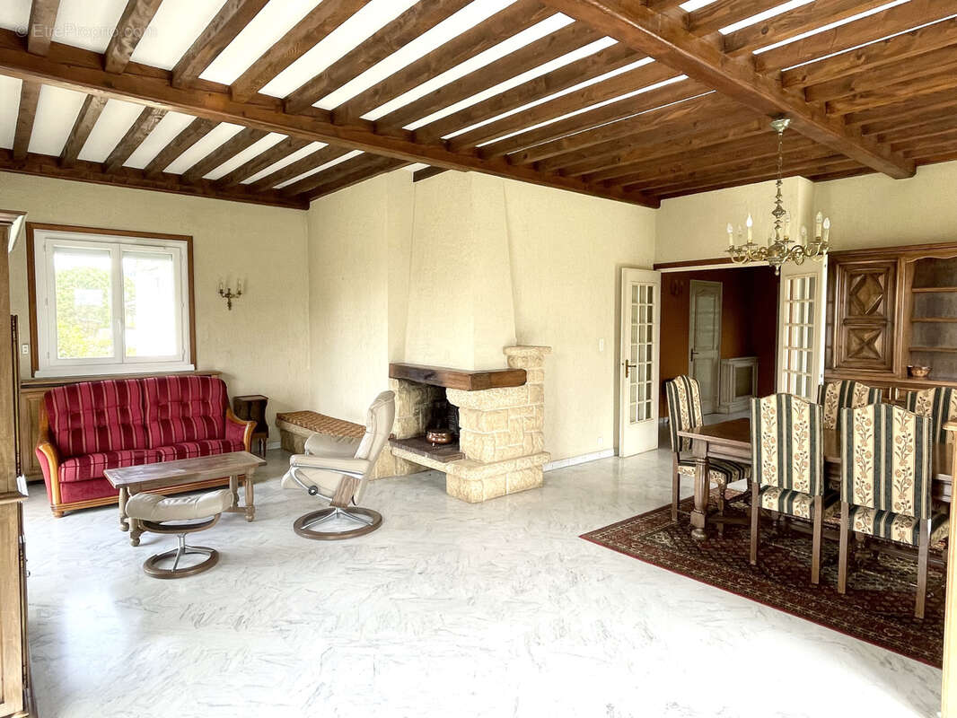 Maison à SAINTE-CONSORCE