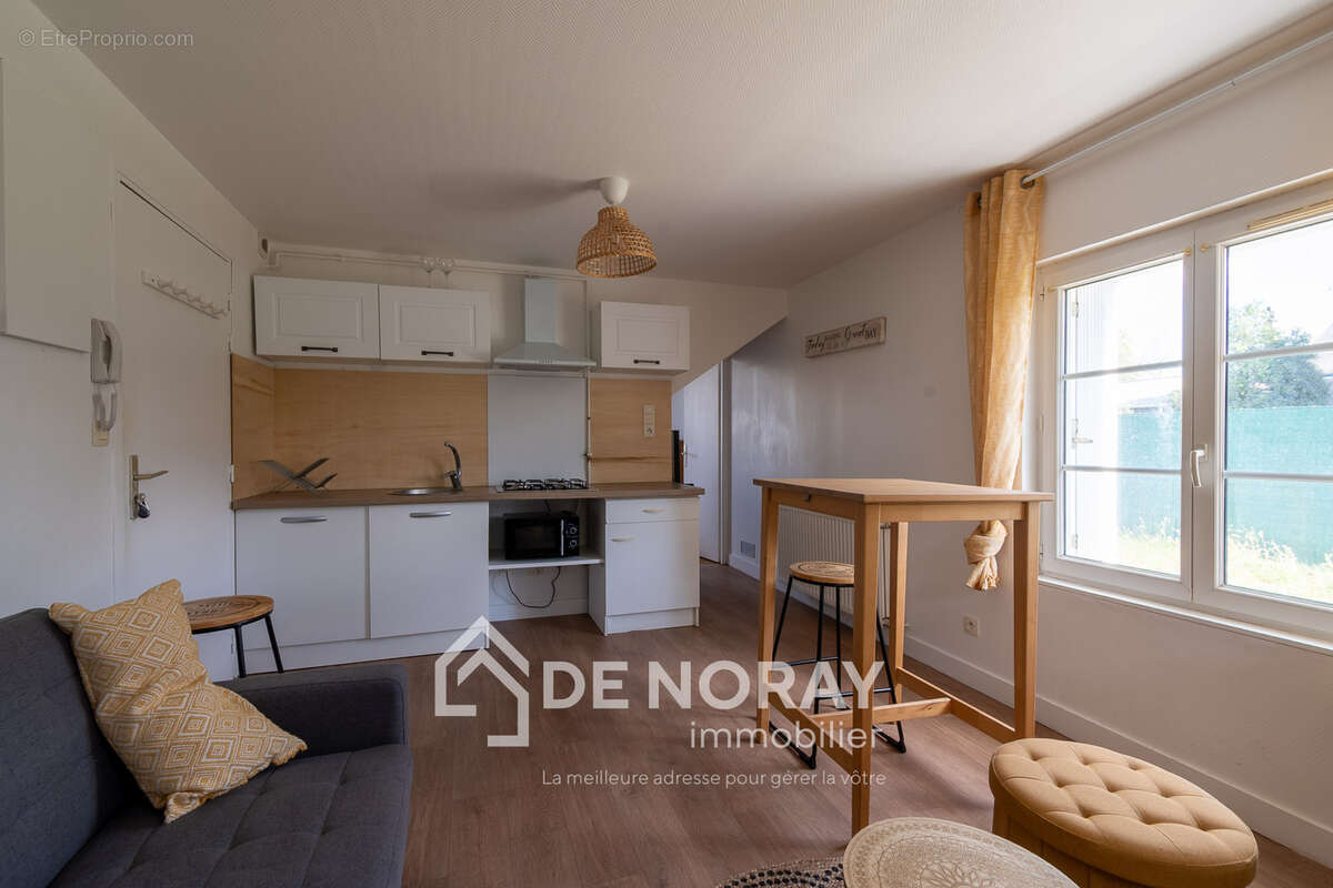 Maison à SAINT-CYR-SUR-LOIRE