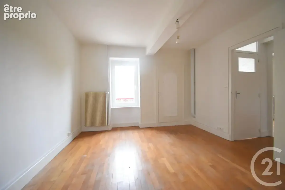 Maison 4 pièces 123 m² à vendre à Le Vernet (03200) - photo 8
