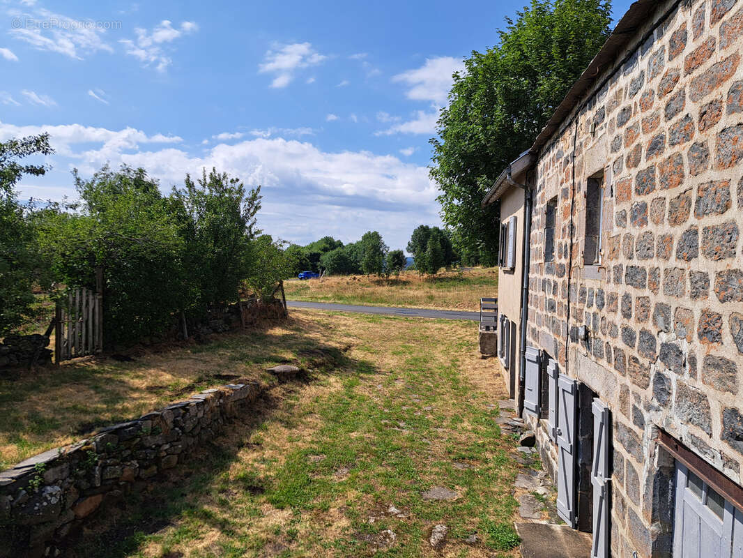 Ancienne ferme commune du Mazet st voy - photo 6