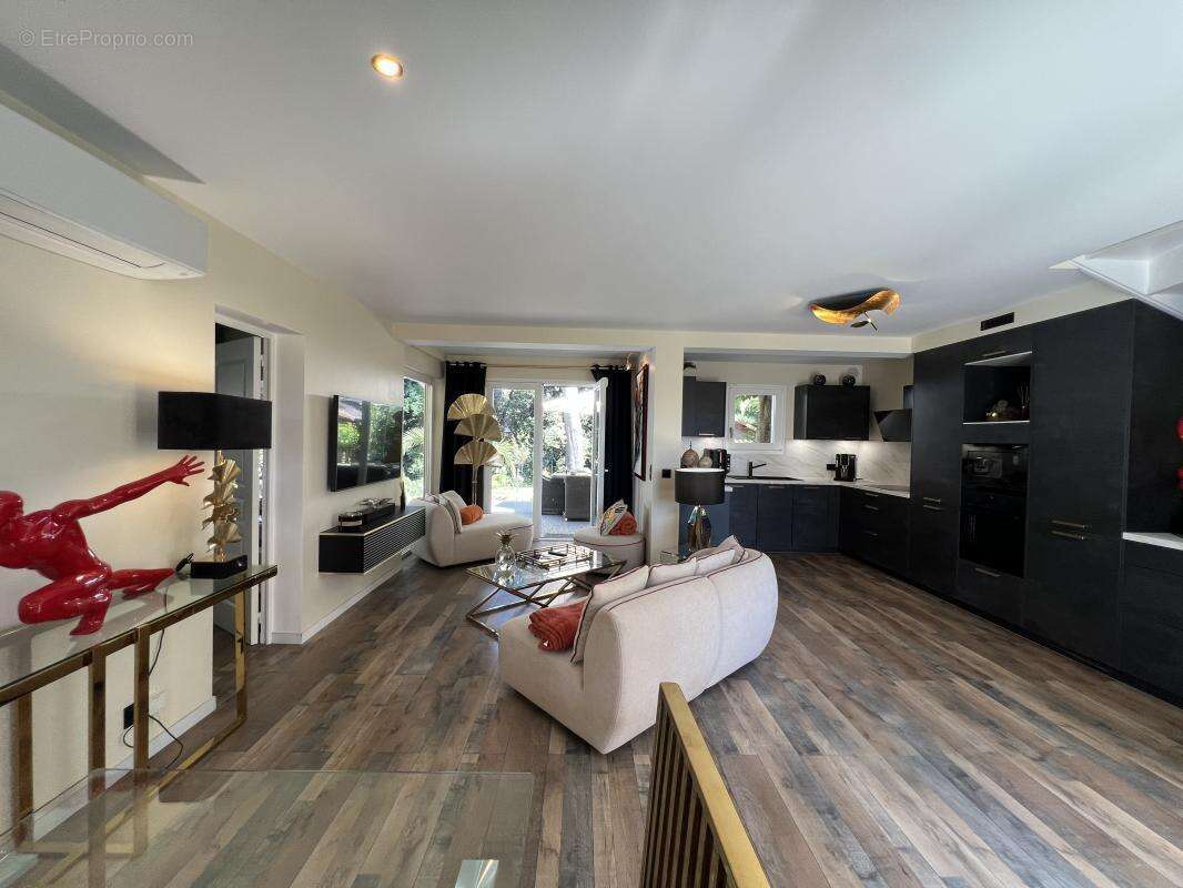 Maison à CANNES