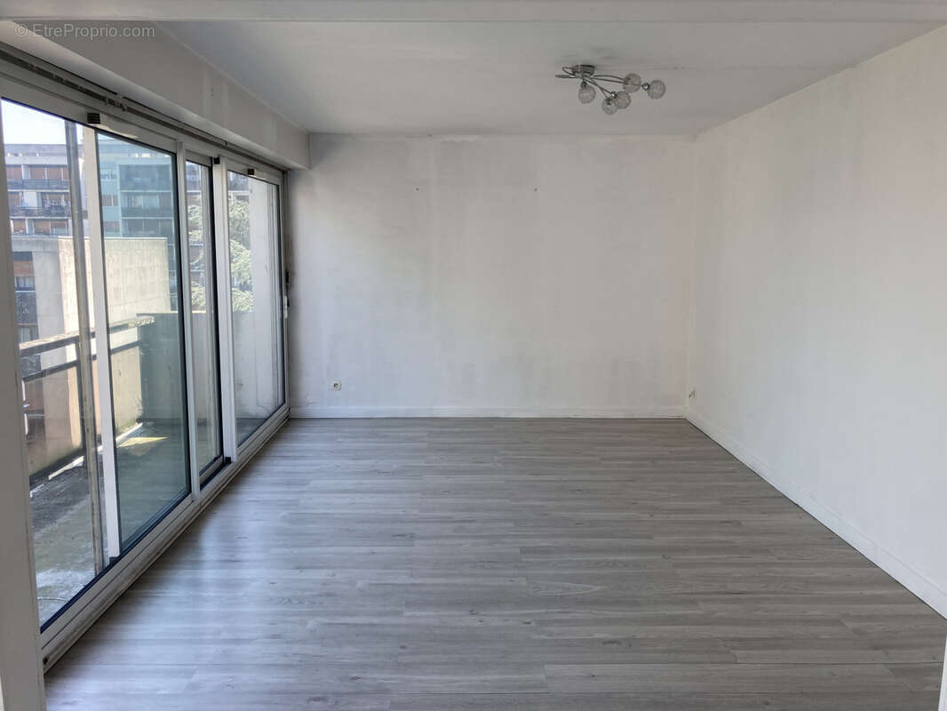 Appartement à SARCELLES