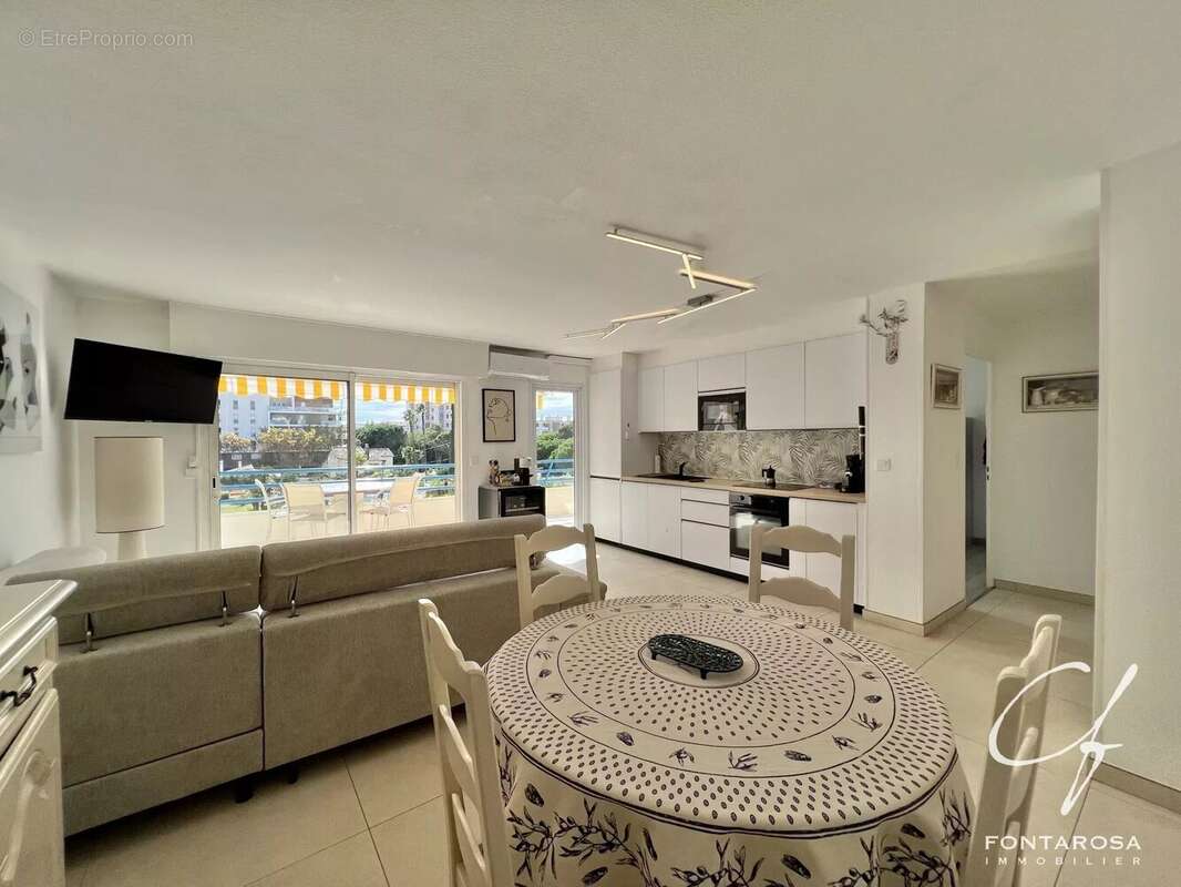 Appartement à FREJUS