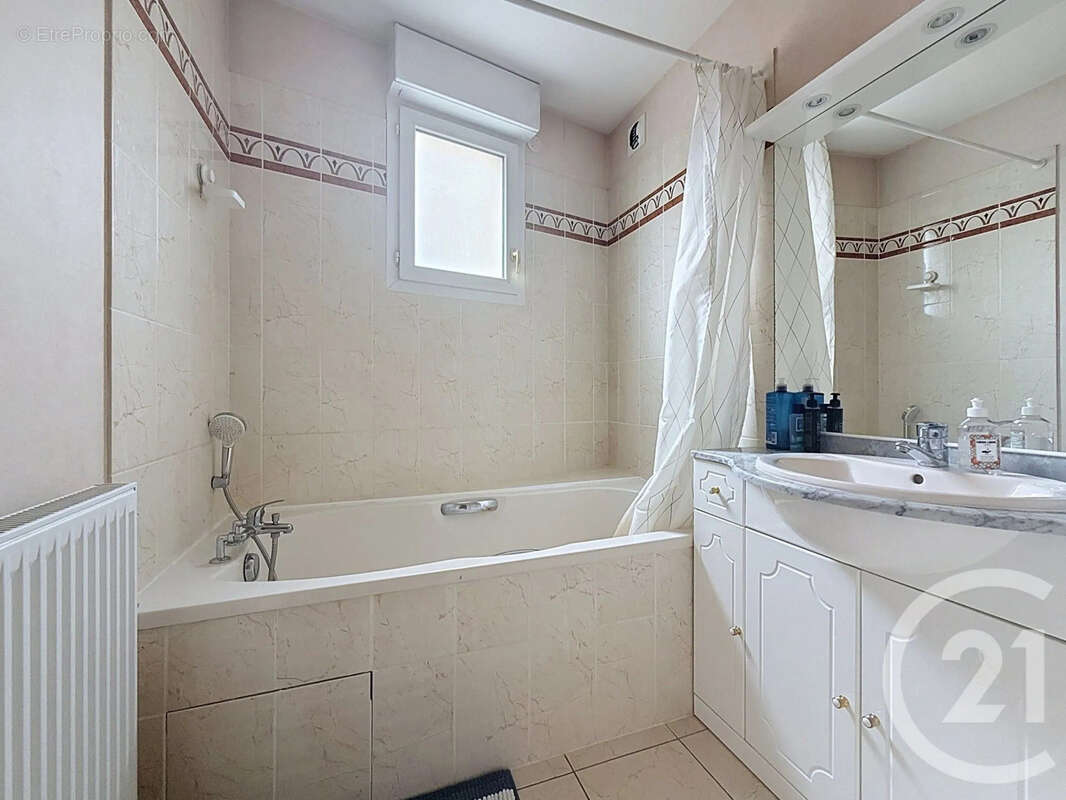 Appartement 82 m² à Dijon  - photo 9