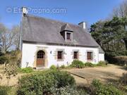 Maison à LOCQUIREC