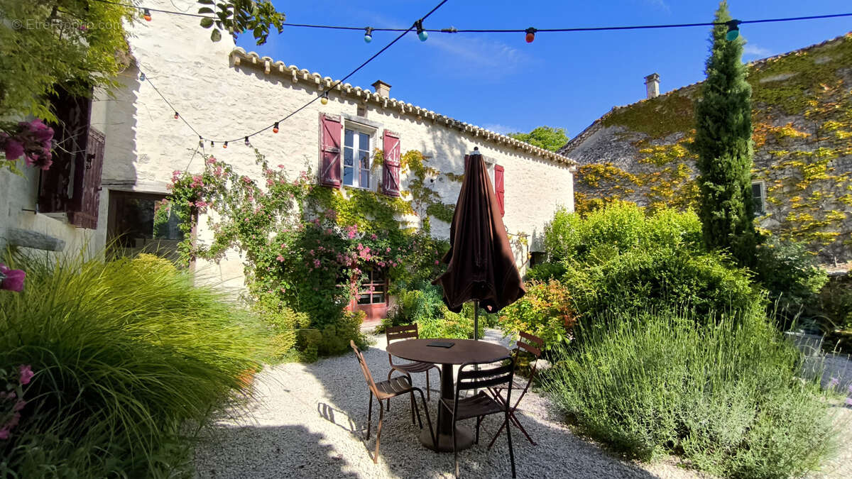 Maison à BAGAT-EN-QUERCY