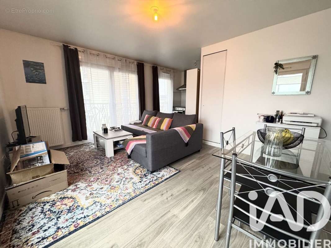 Photo 3 - Appartement à VILLIERS-SUR-MARNE