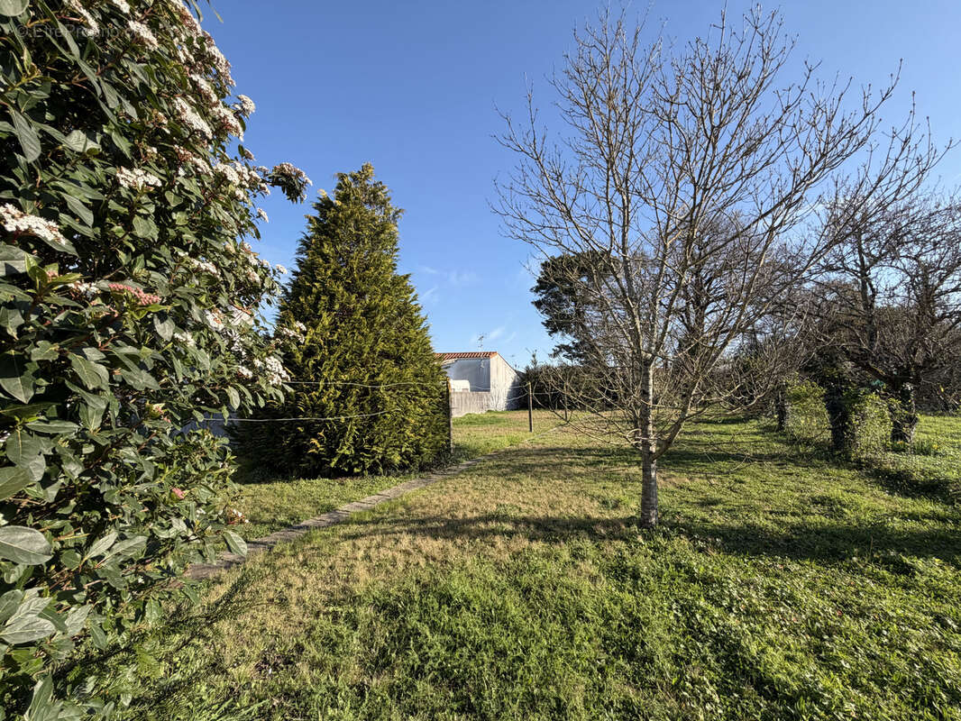 Maison à AIZENAY