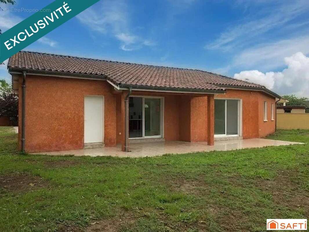 Photo 2 - Maison à SAINT-SULPICE