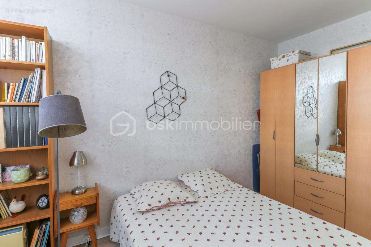 Appartement à SAINT-MICHEL-SUR-ORGE