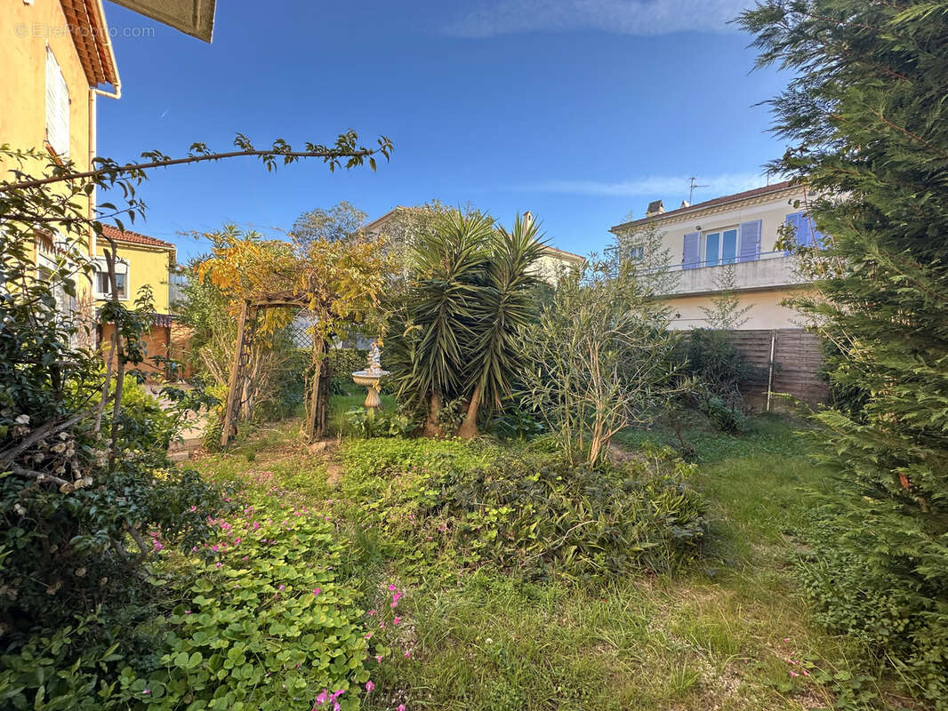 Maison à LA SEYNE-SUR-MER