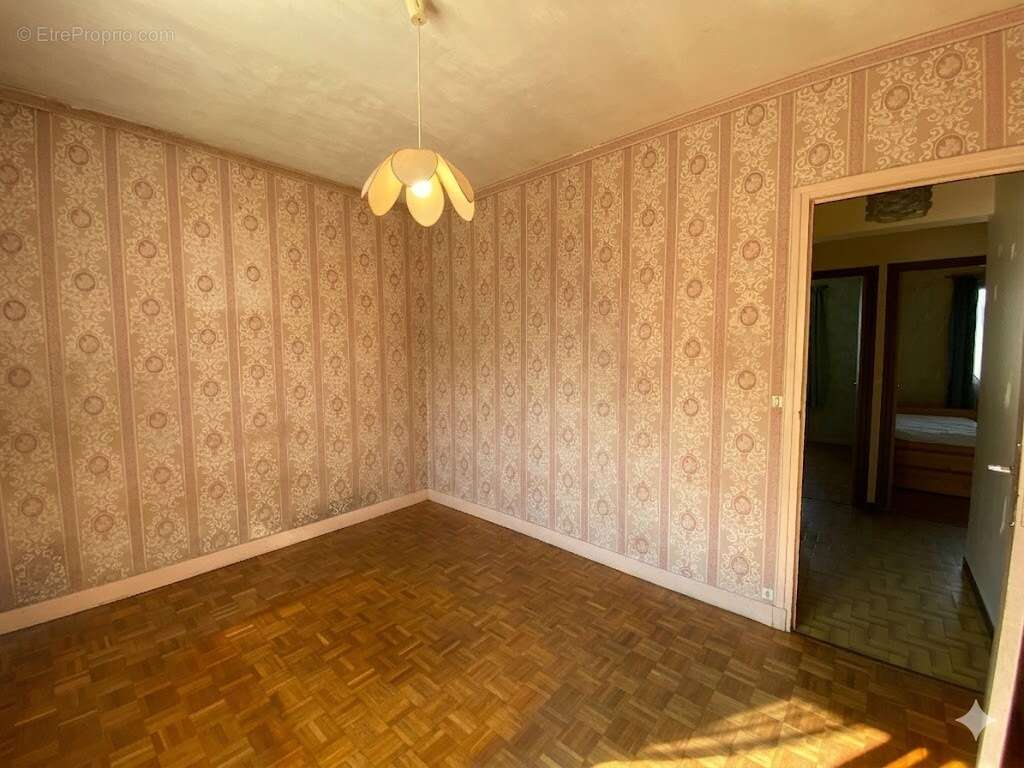 Maison à ROSNY-SUR-SEINE