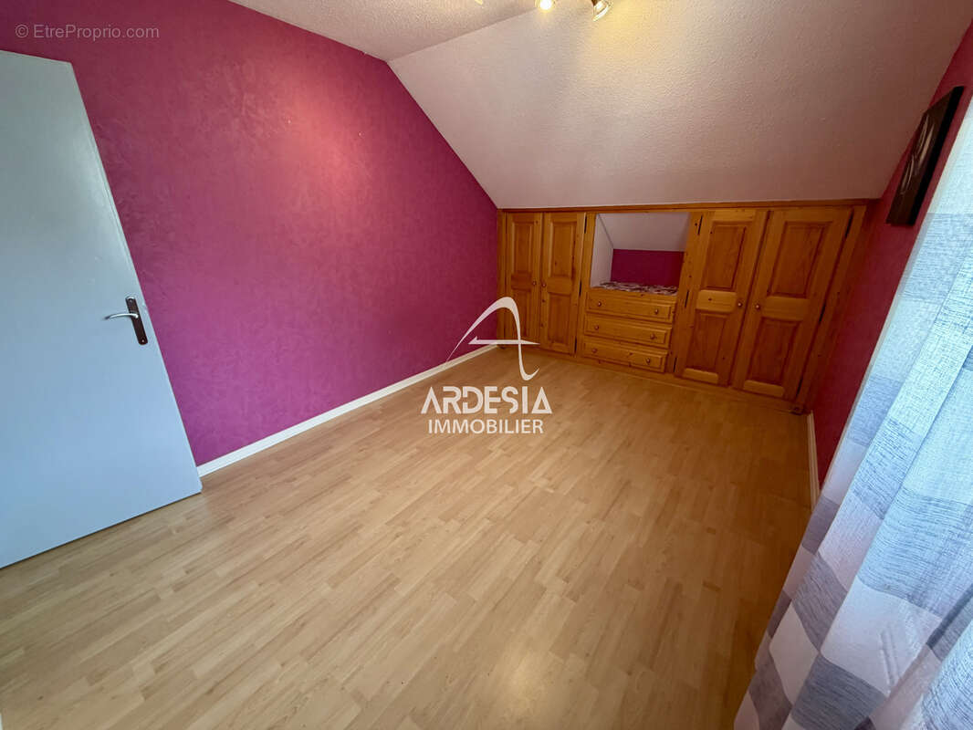 Appartement à SAINT-JEAN-DE-MAURIENNE