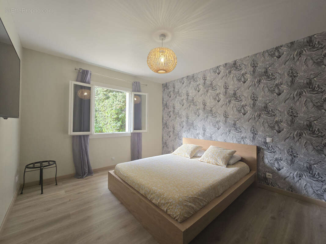 Maison à JONQUERETTES