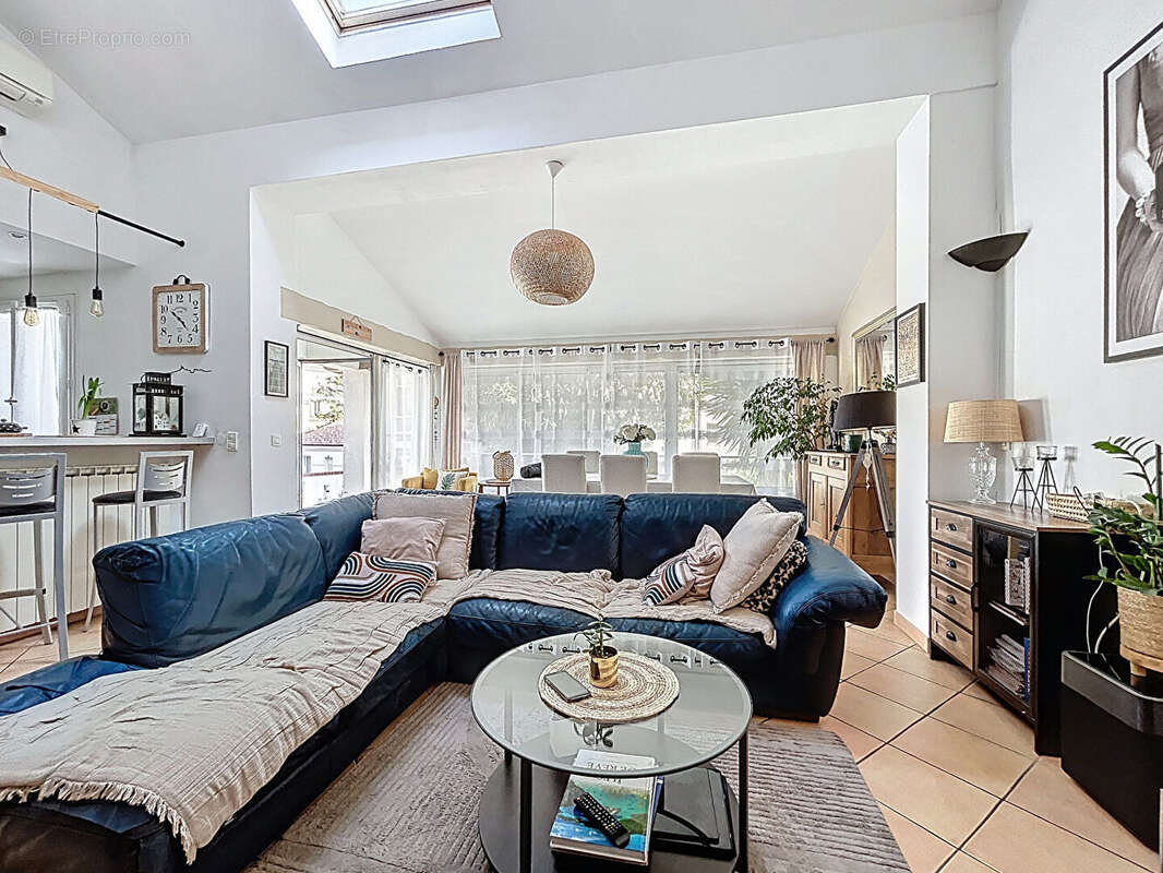 Maison à MARSEILLE-7E