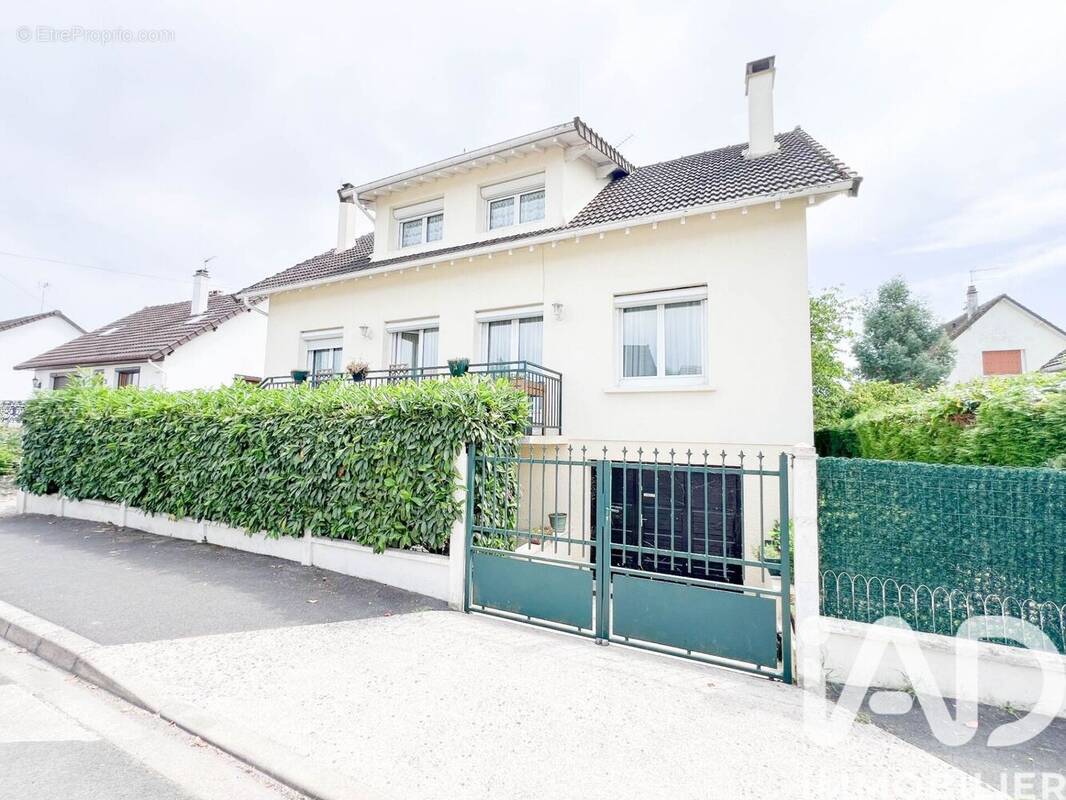 Photo 1 - Maison à SAINT-MARD