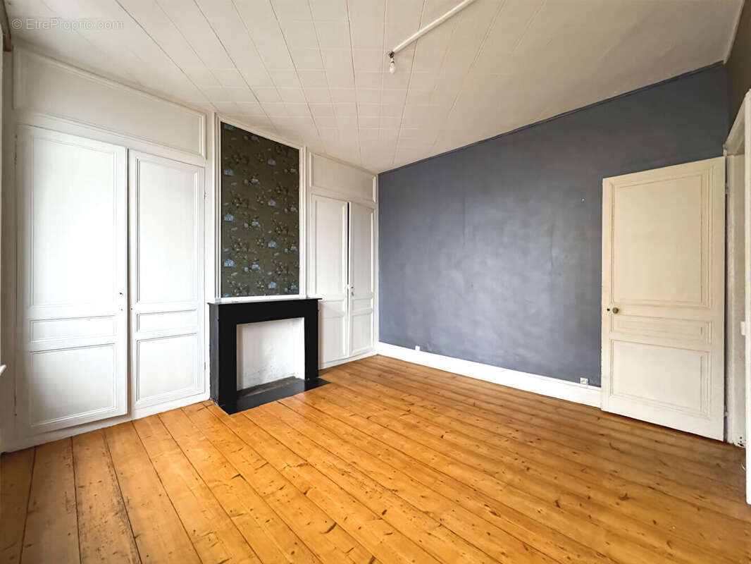 Maison à CALAIS
