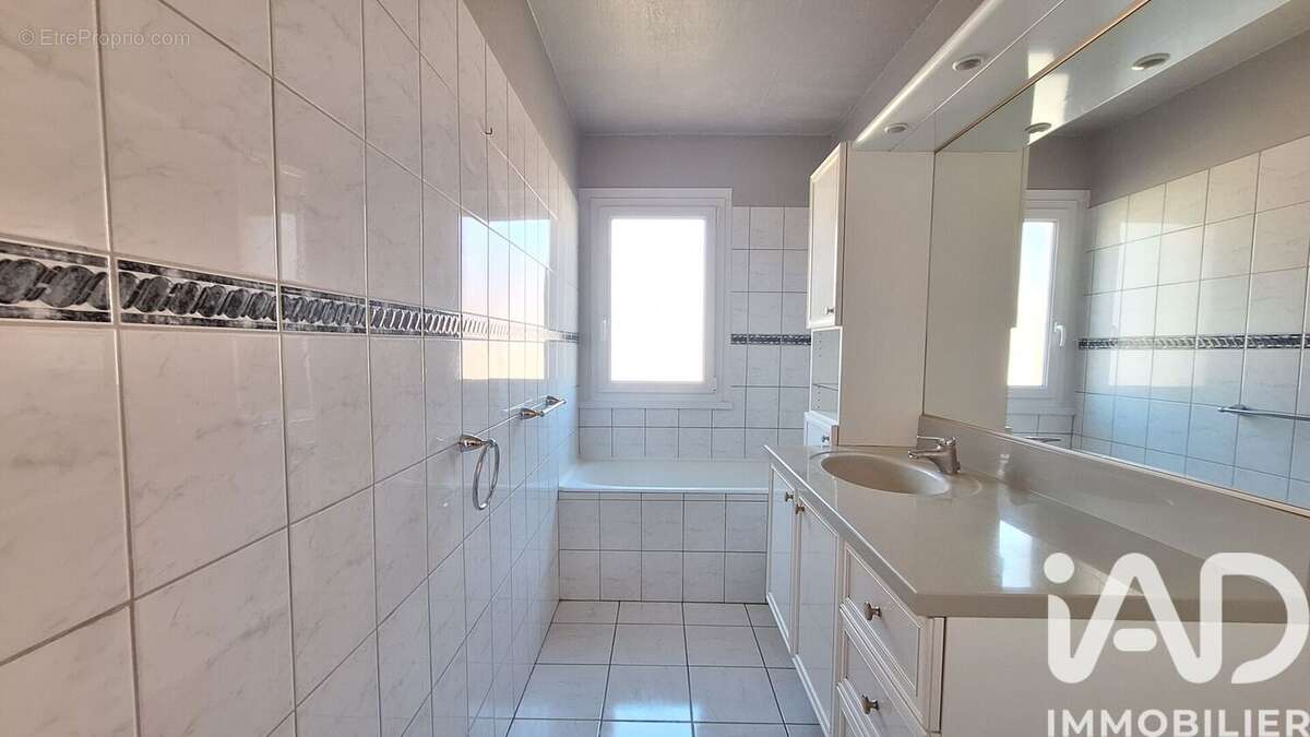 Photo 7 - Appartement à L&#039;ARBRESLE