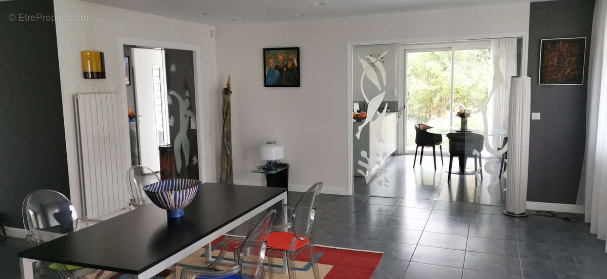 Maison à DAMMARIE-LES-LYS