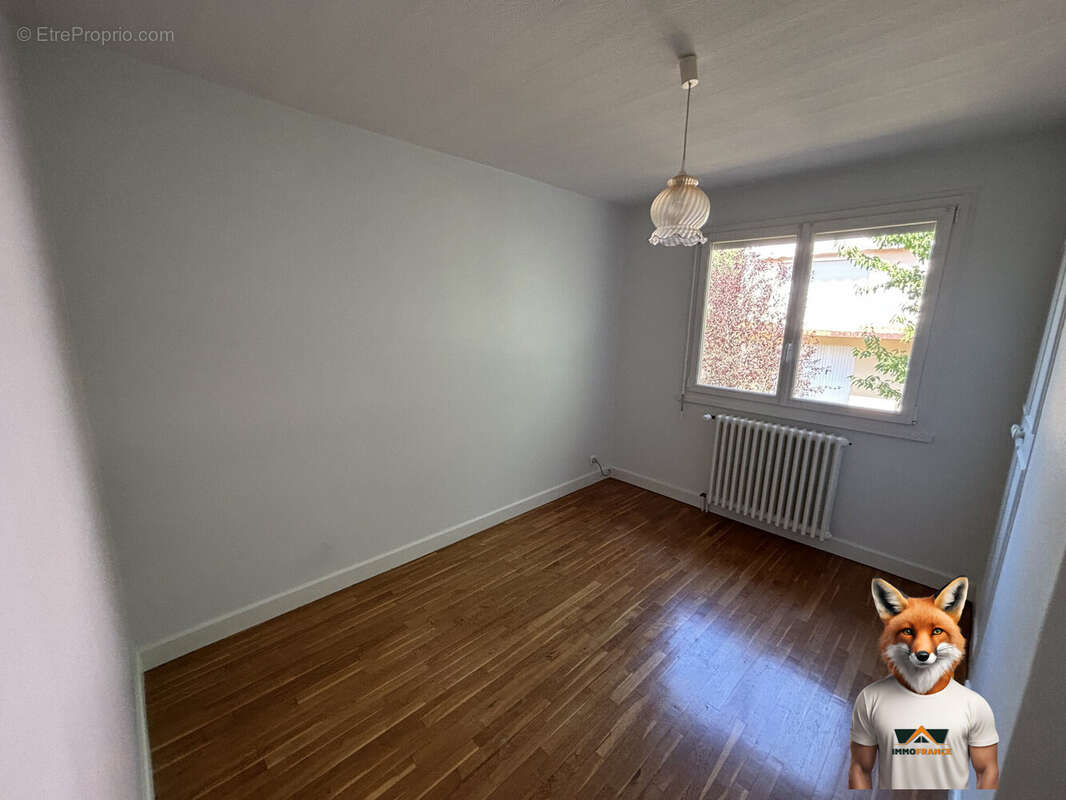 Maison 108 m² à Roche-Lez-Beaupre  - photo 4