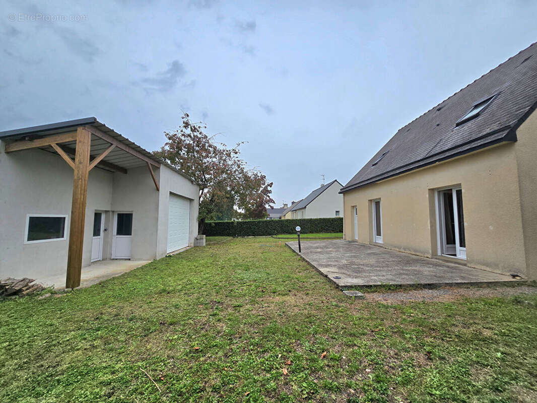 Maison à GUEMENE-PENFAO