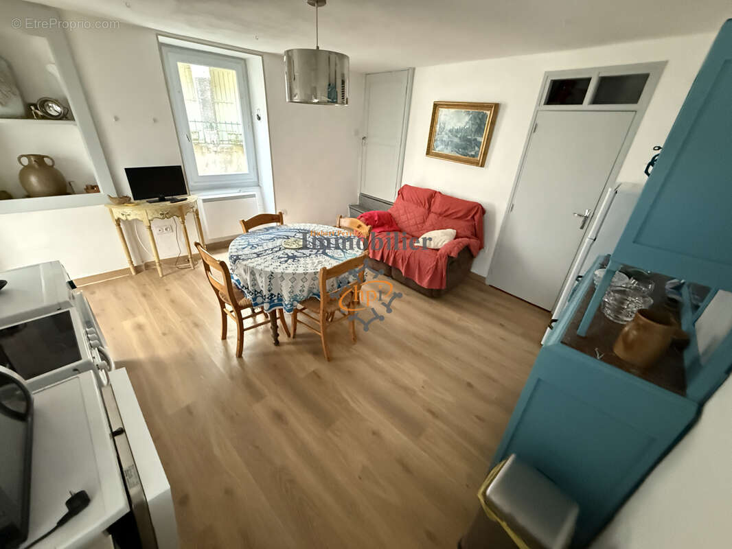 Vente maison de village Saint Félix de Sorgues - photo 2