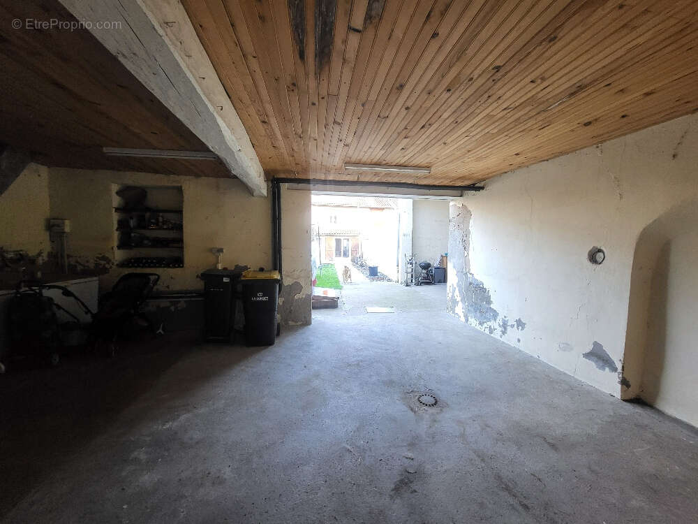 Maison à SAINT-TRIVIER-SUR-MOIGNANS