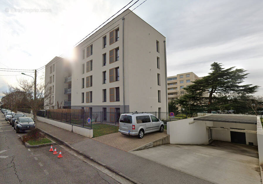 Appartement à SAINT-PRIEST