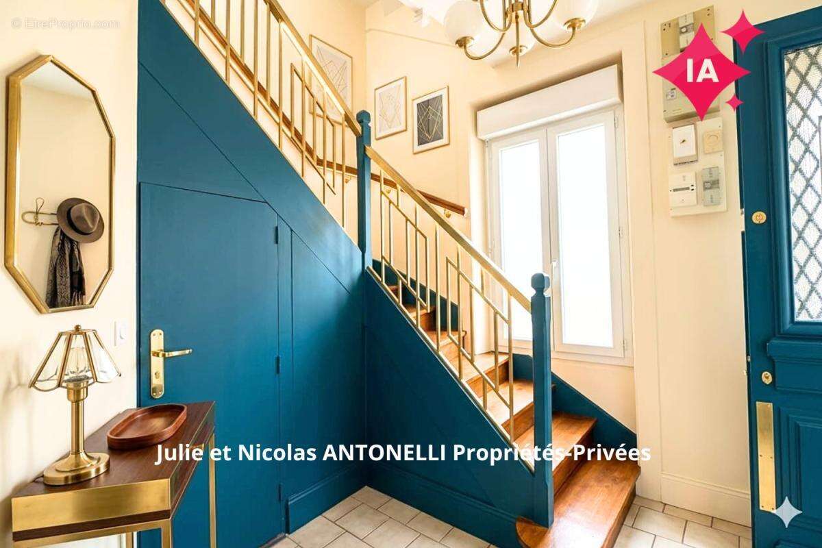 Maison à LA FOUILLOUSE