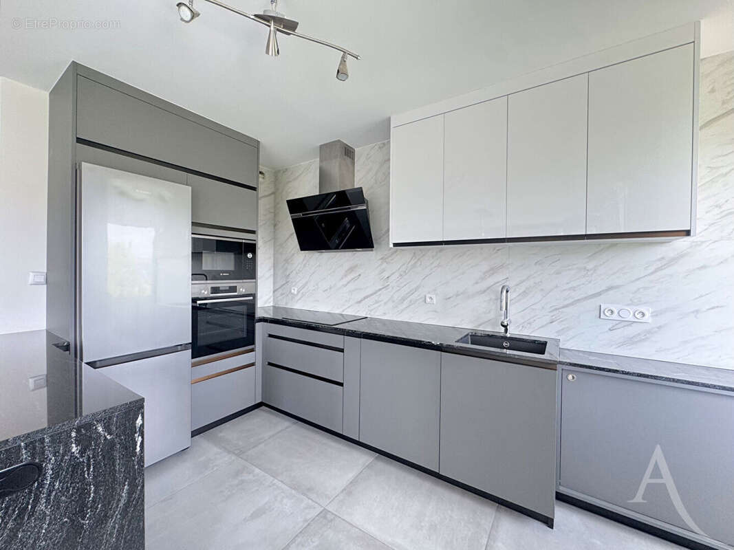 Magnifique Duplex T3 de 85,15 m² avec son garage + son parking + sa cave - photo 5