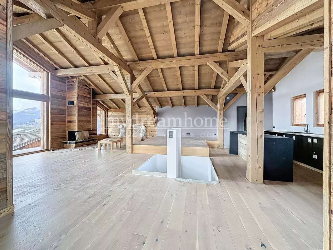 Maison à CREST-VOLAND