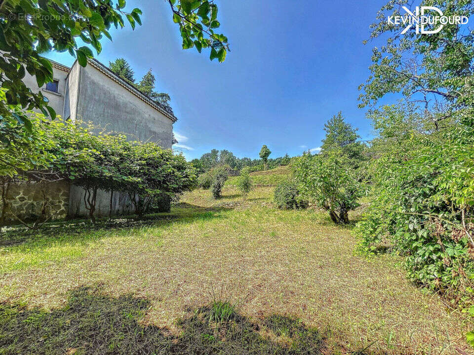 Maison 335 m² à Lalevade-D'ardeche  - photo 7