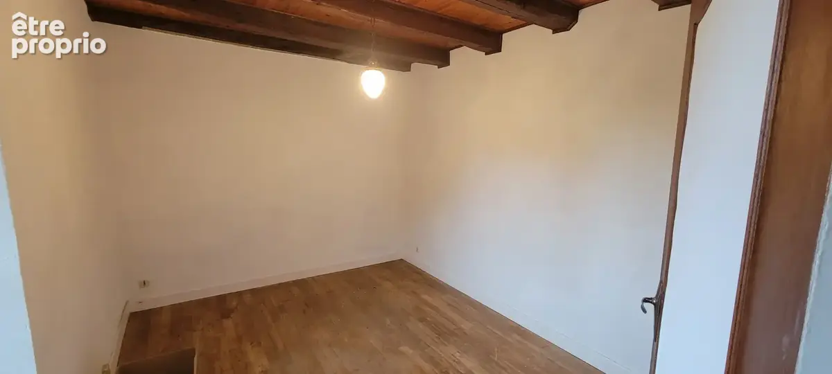 Maison de caractère avec jardinet et dépendance   Cœur de Beynat - photo 6