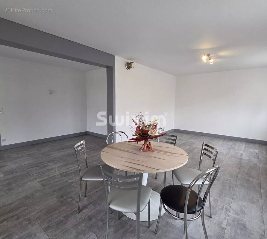 Maison à FAY-EN-MONTAGNE