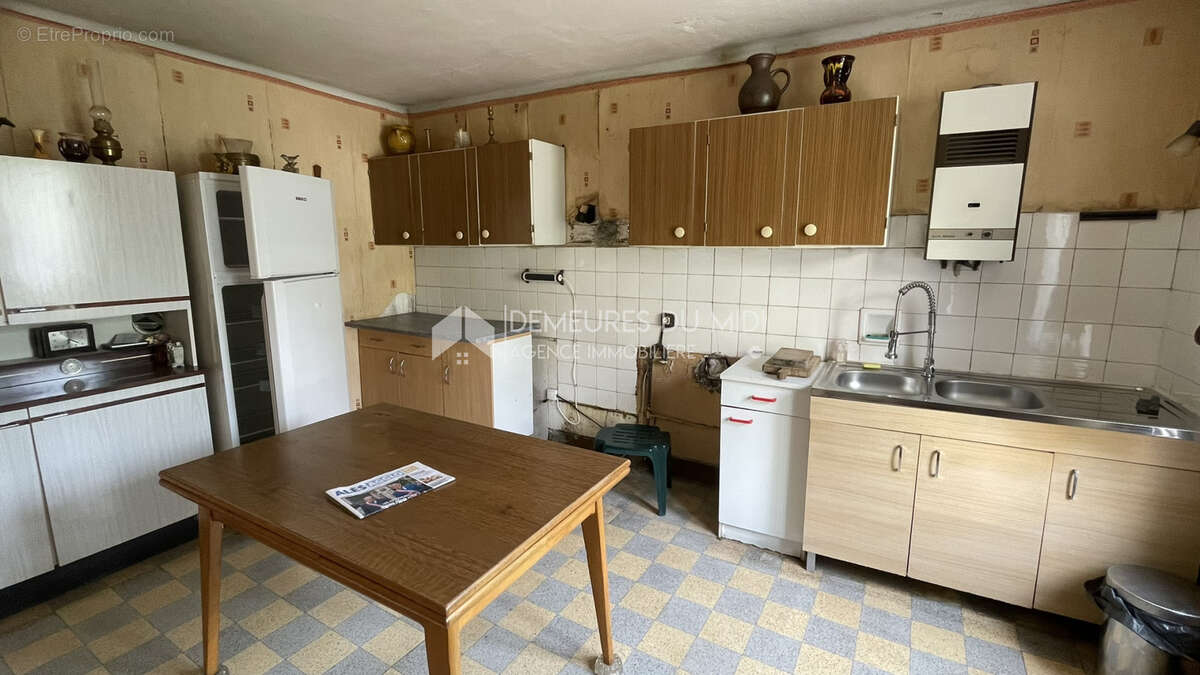 Maison T5 avec garage et jardin - photo 3